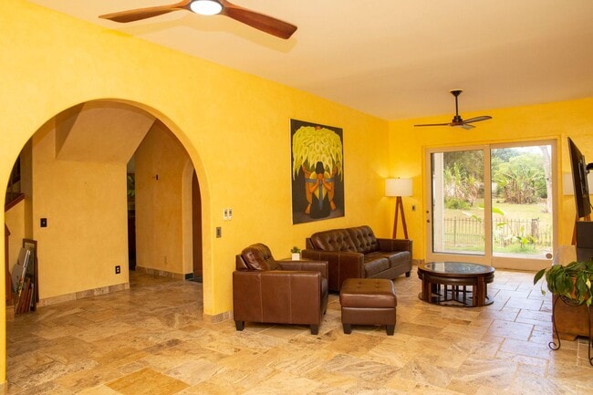 Building Photo - Spacious 4-Bedroom Retreat in Haiku with Stunning Natural Light