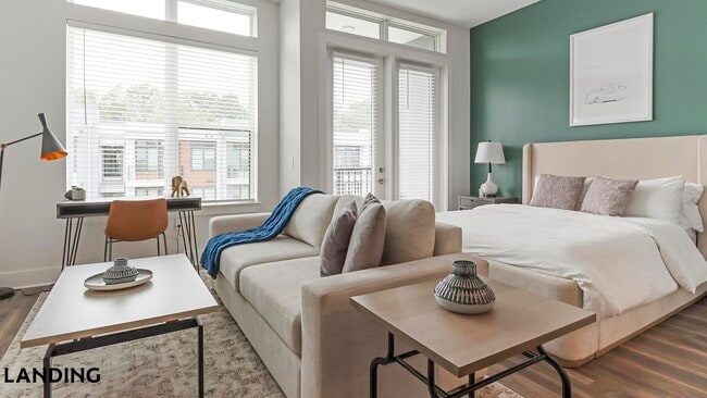 Building Photo - 2201 Glenwood Ave SE