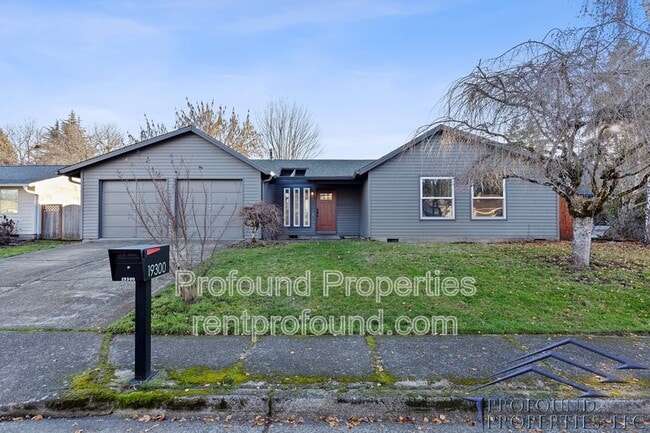 Building Photo - 19300 SW Hennig St