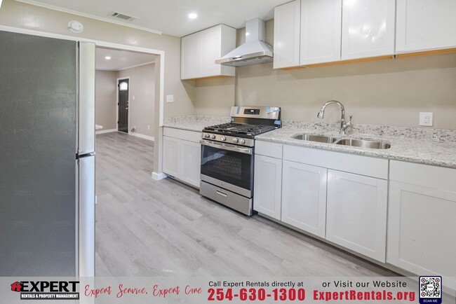Building Photo - Charming Copperas Cove Home for Lease!