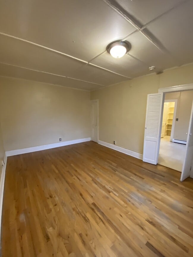 Building Photo - 784 Capitol Ave