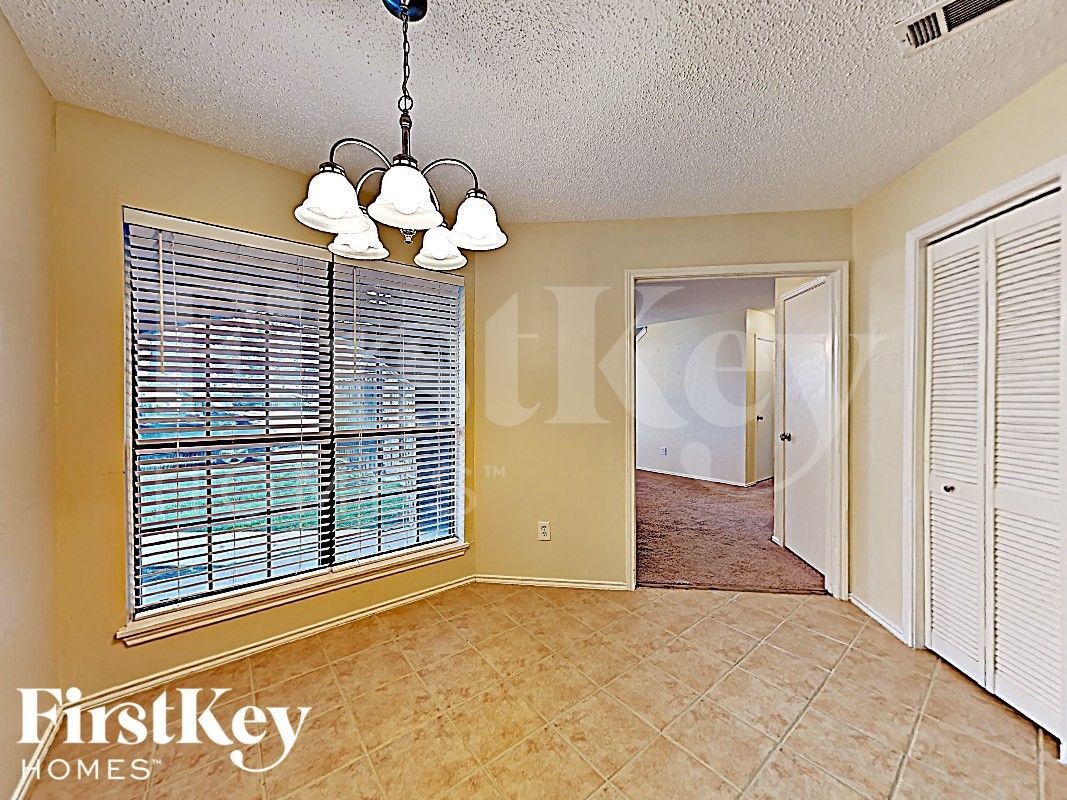 Building Photo - 6816 Dalmation Cir