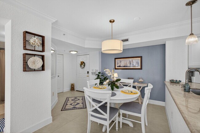 Building Photo - 1801 N Flagler Dr