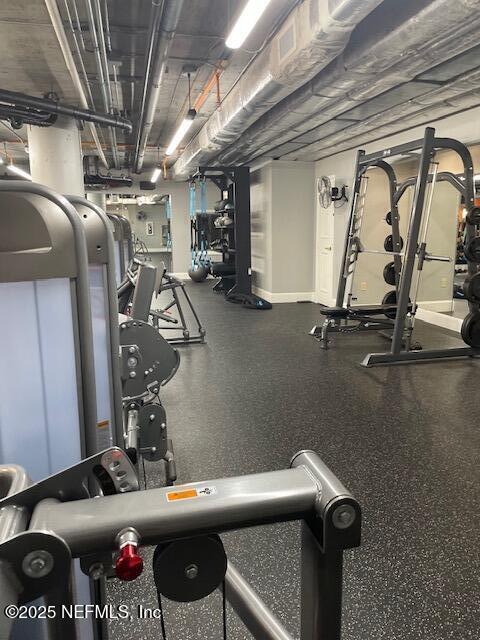 Building Photo - 400 E Bay St