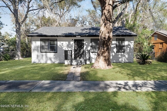 Building Photo - 3173 3rd St Cir S