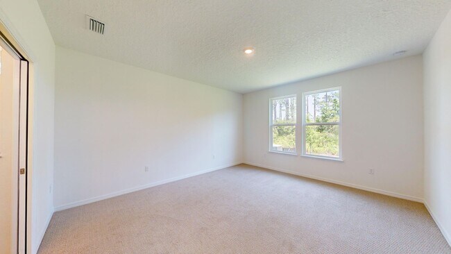 Building Photo - Resort-Style Living in Del Webb at Nocatee!