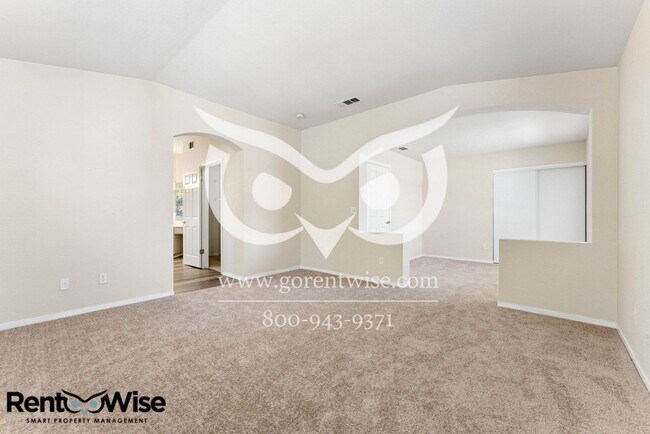Building Photo - 406 Grenadine Way