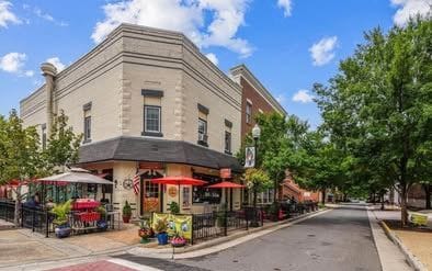 Building Photo - 9361 Barnes Lp