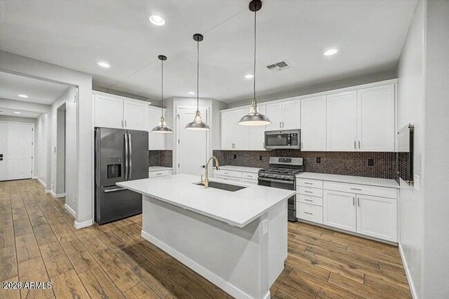 Building Photo - 22853 E Estrella Rd