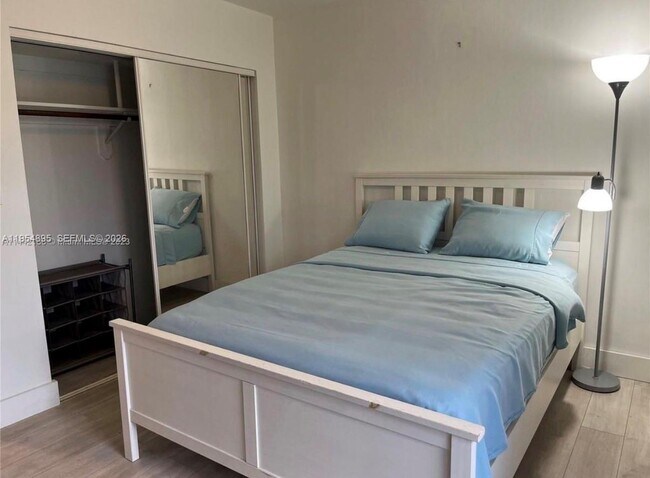 Building Photo - 949 Pennsylvania Ave