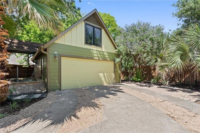 Building Photo - 5010 Finley Dr