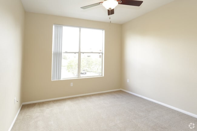 Interior Photo - Camden Crown Valley