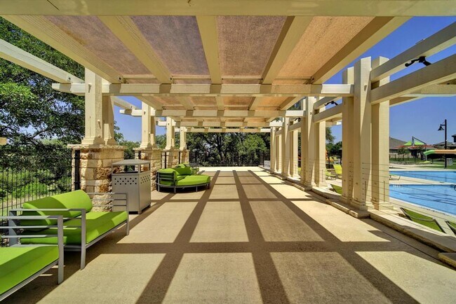 Building Photo - 100 Orvieto Cove