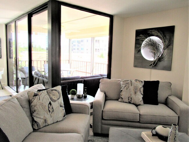 Building Photo - FURNISHED SIX MONTH RENTAL WATER VIEW BAHIA DEL MAR APRIL 29, 2026-OCT. 31, 2026