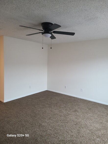 Building Photo - 13885 Ironstone Tr NW