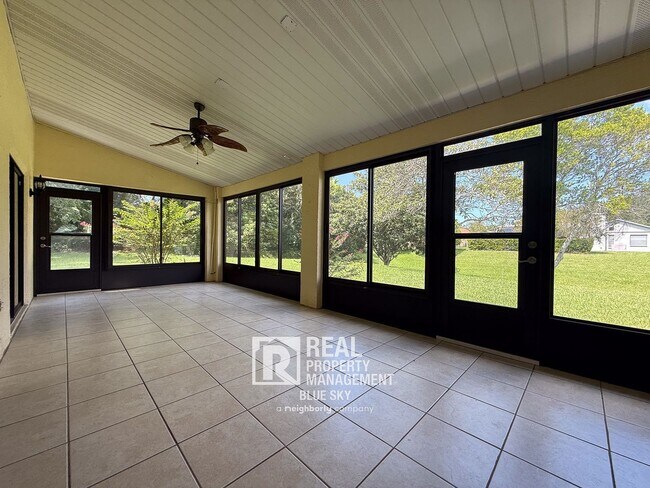 Building Photo - 9147 Duffer Ct