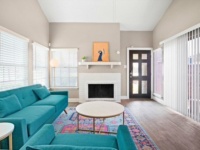 Building Photo - The Townhomes on Peacock Hill