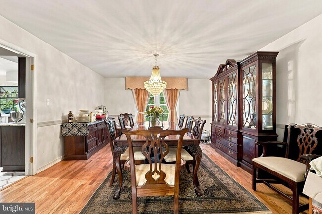 Building Photo - 315 Pheasant Hill Dr