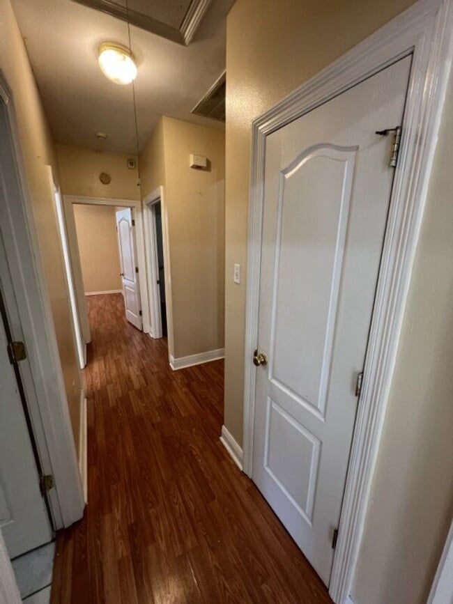 Building Photo - Corner-Lot Comfort in Zachary! — Spacious 3BR Home in Ravenwood Subdivision