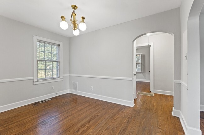 Building Photo - 1617 Liberty Rd