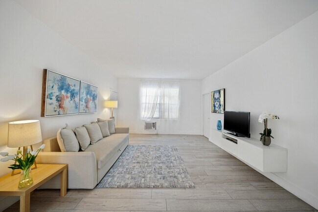 Building Photo - 1470 16th St