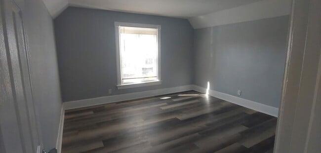 Building Photo - 5436 N 38th St