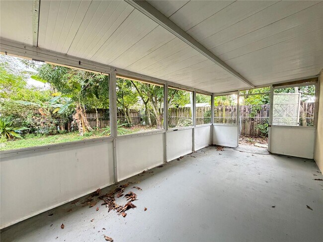 Building Photo - 7212 SW 3rd Ct