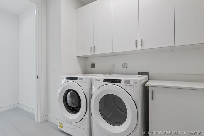 Building Photo - 406 Ocean One Ln