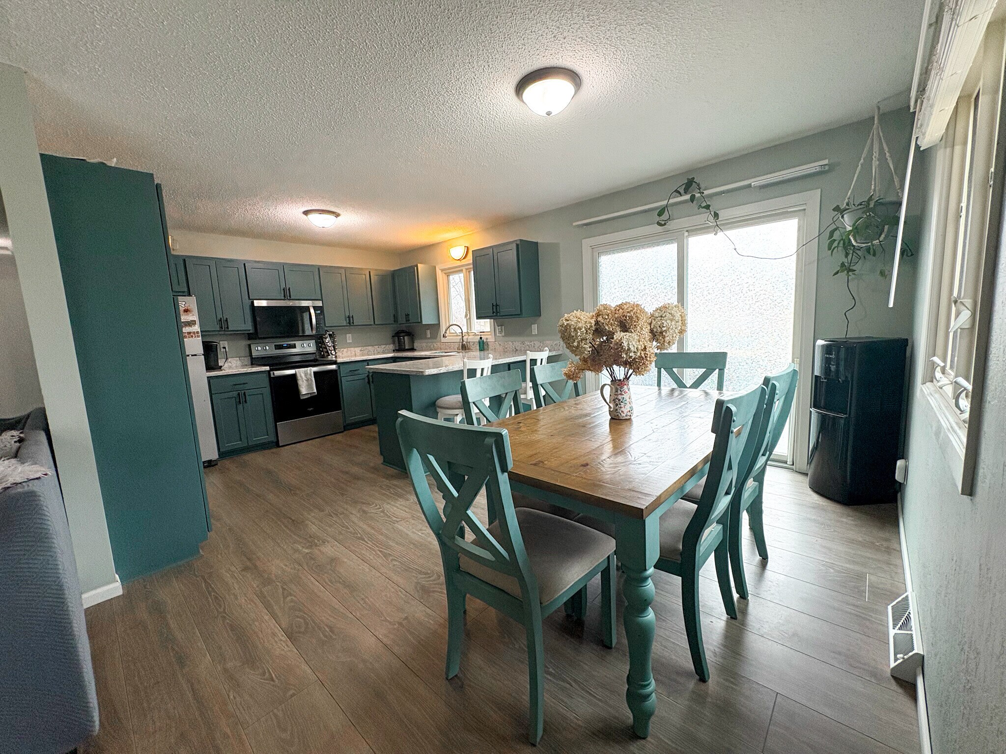 Building Photo - 2418 Marquette Dr