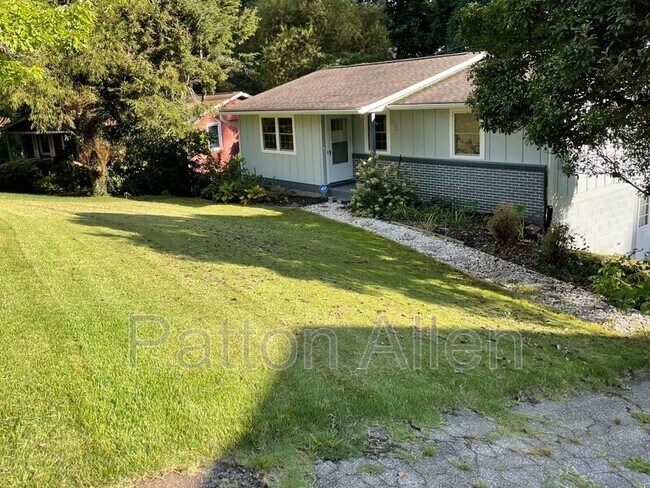 Building Photo - 45 High Meadow Rd