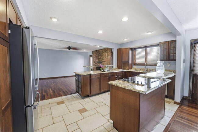 Building Photo - 13040 Duncan Plains Rd NW