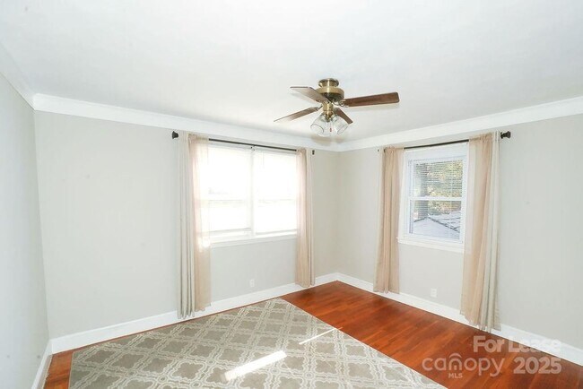 Building Photo - 1632 Kimberly Dr