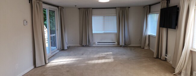 Building Photo - 1203 SW 144th St