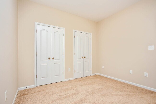 Building Photo - 3 Bedroom 2 Bathroom Nest in Raeford