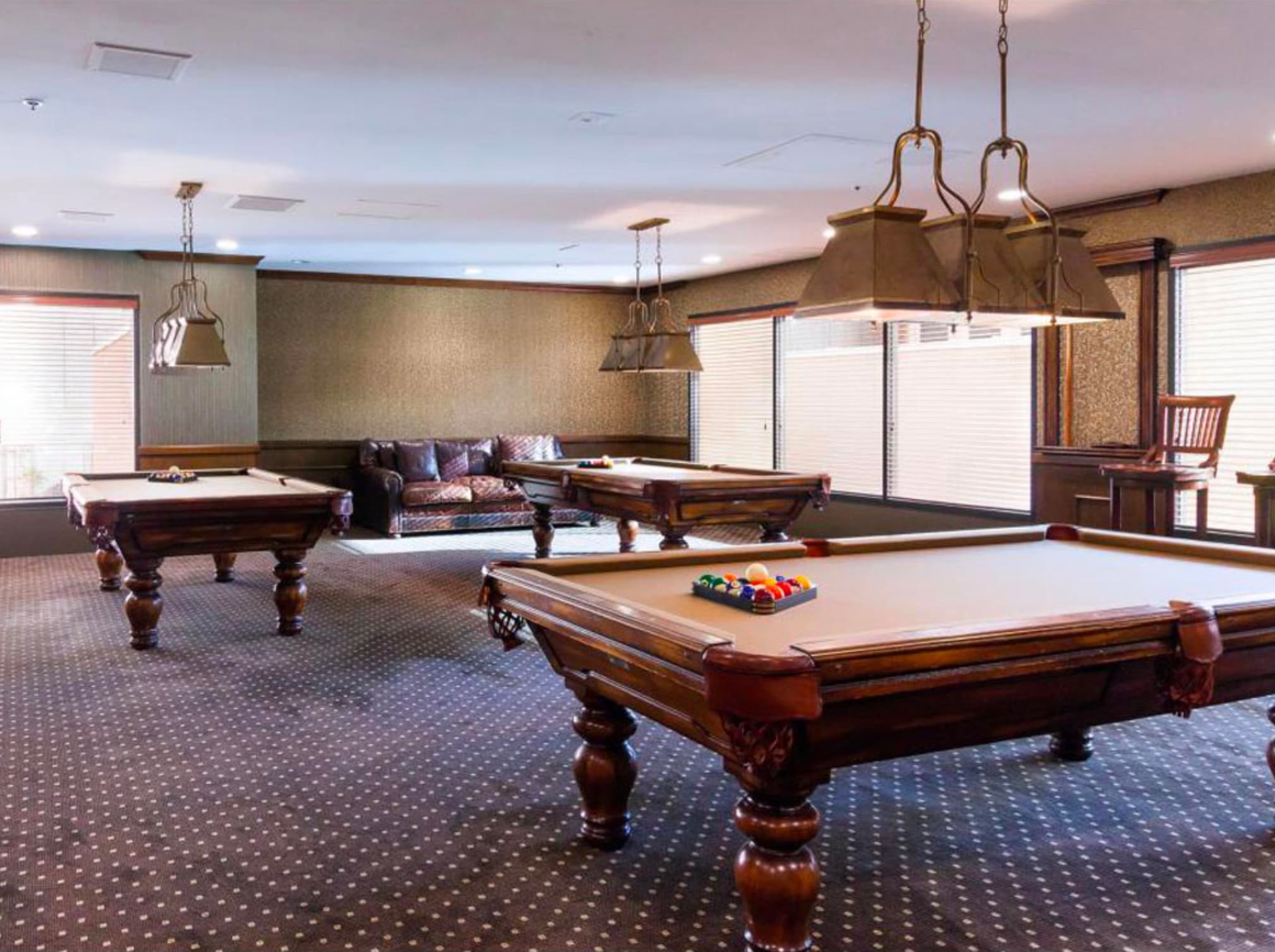 Building Photo - 44 W Broadway