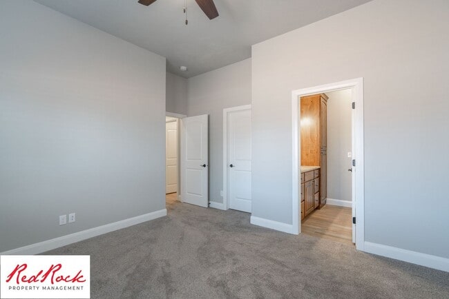 Building Photo - 2 Bedroom Townhome in Sky Ridge, Hurricane