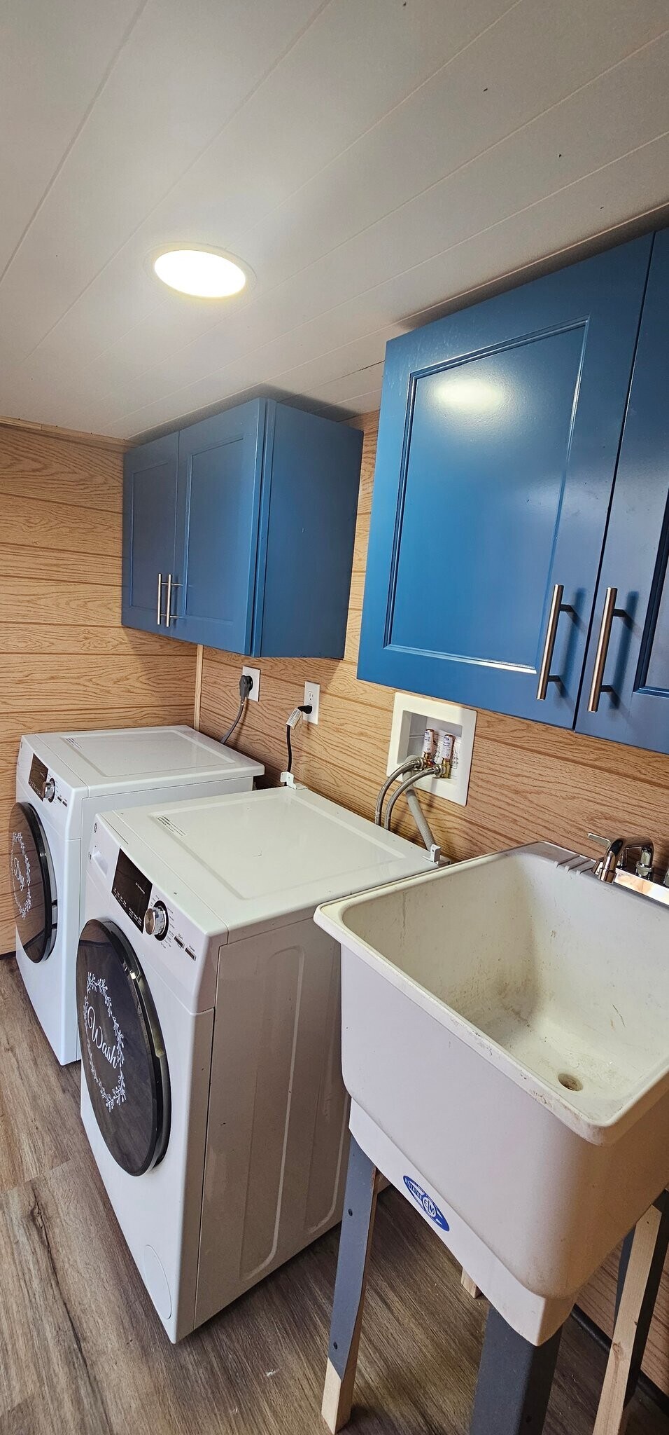 Building Photo - 640 Homestead Ave