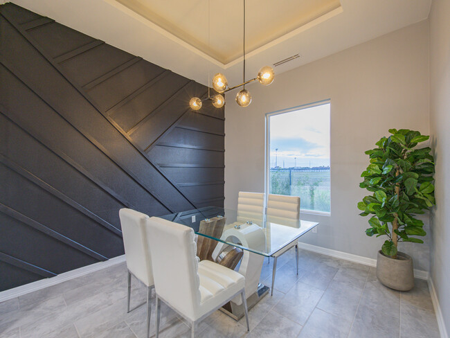 dining room - 1810 Regnant Dr