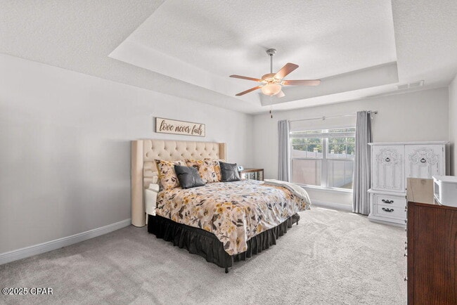 Building Photo - 104 Lake Merial Trail