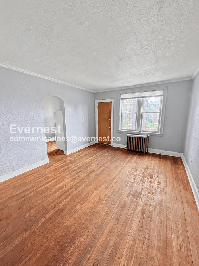 Building Photo - 4203 Cortland St