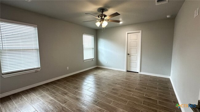 Building Photo - 5202 White Rose Dr