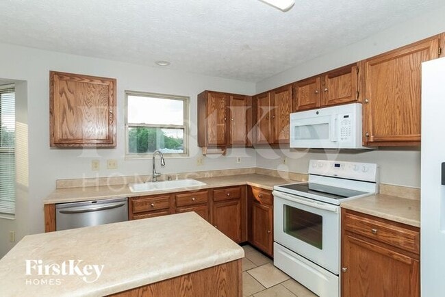 Building Photo - 4916 Rialto Ridge Dr