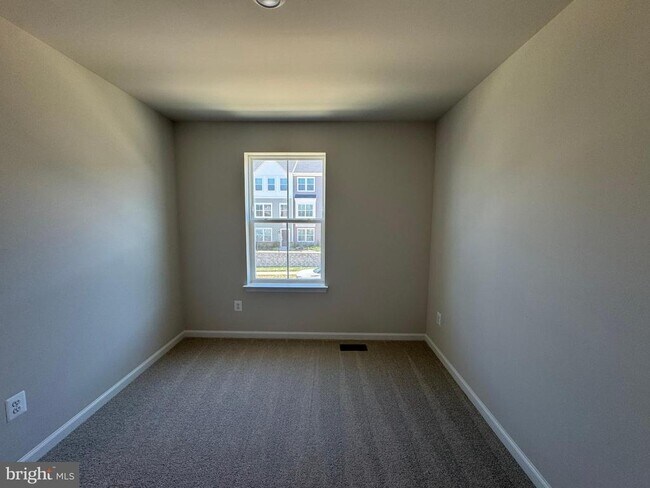 Building Photo - 1339 Cedar Vly Rd