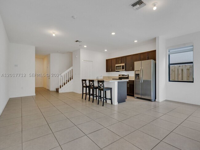 Building Photo - 25036 SW 107th Ave