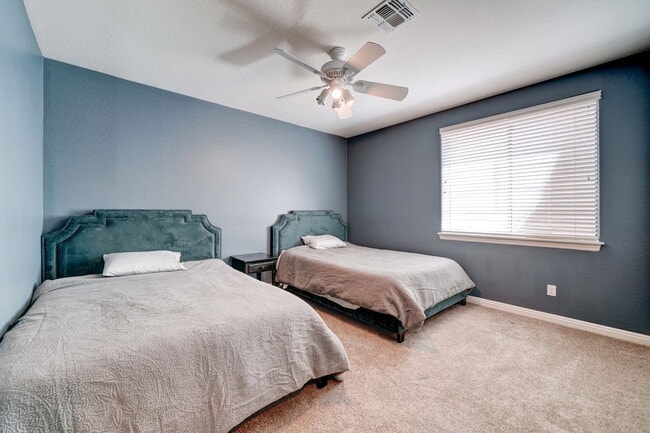 Building Photo - 4221 S Danyell Dr