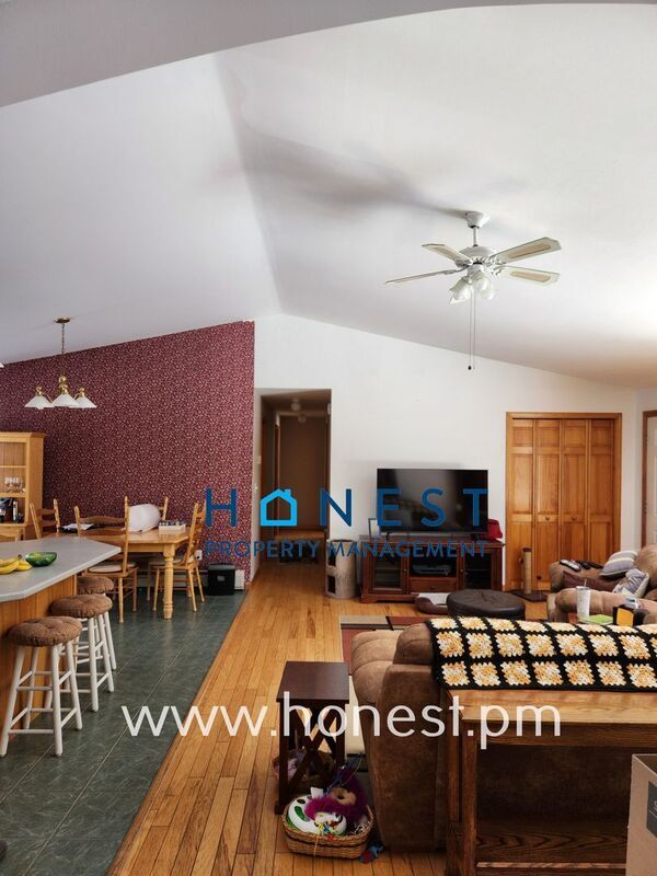 Building Photo - 12 Joey Ln