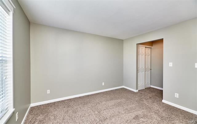 Building Photo - 21 Homefield Gardens Dr