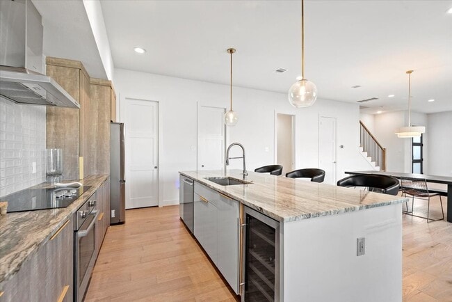 Building Photo - 5203 Texas St