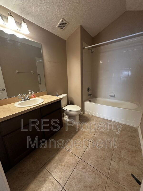 Building Photo - 3965 Marietta Way