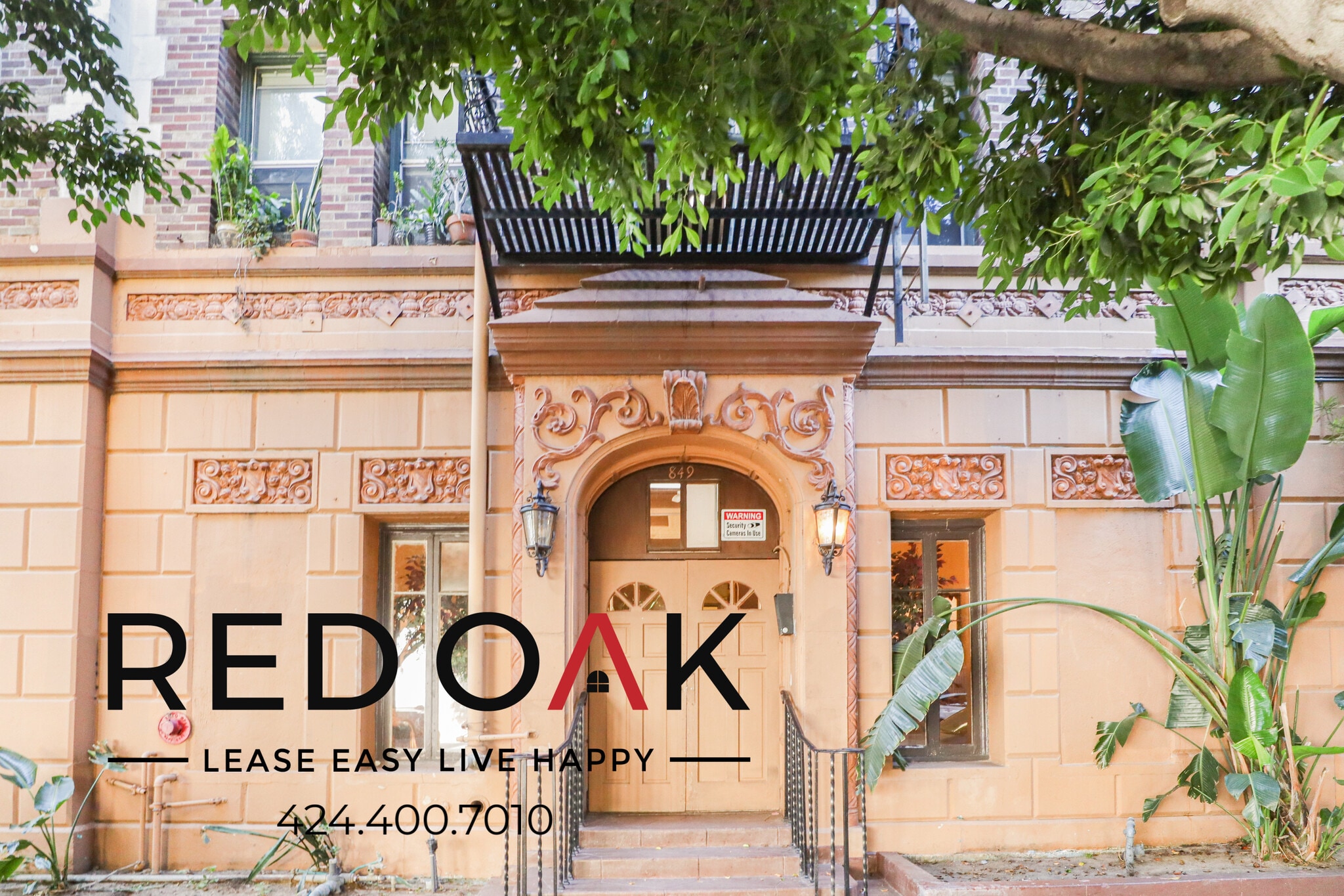 Building Photo - 849 S Oxford Ave